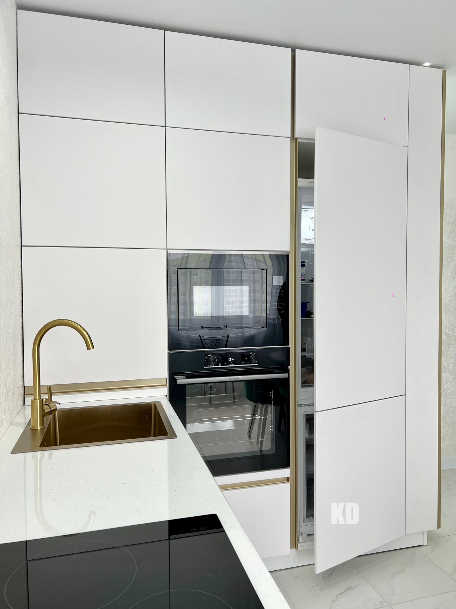 Кухня Streamline Series Кухня Streamline Series